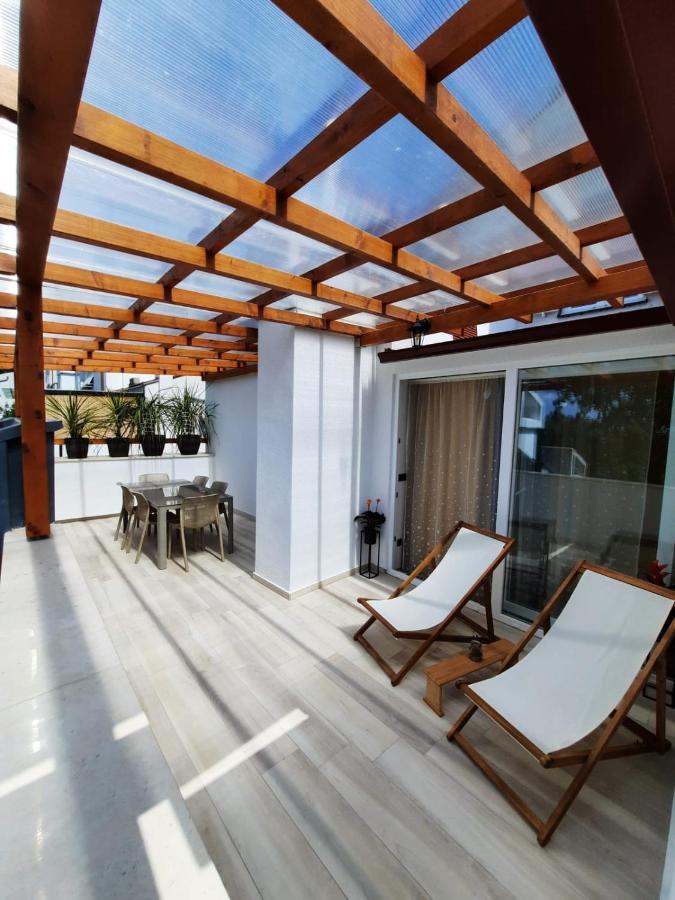 Njivice, Otok Krk, Apartman Dora Exterior photo