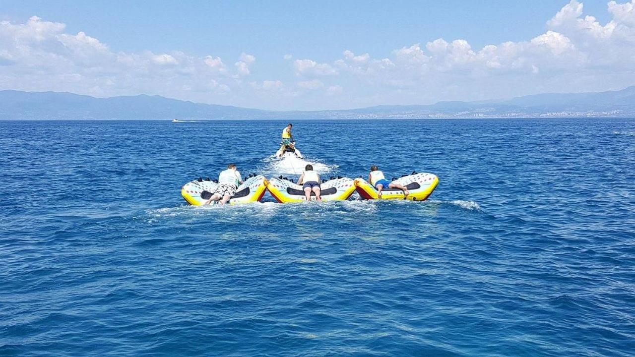Njivice, Otok Krk, Apartman Dora Exterior photo